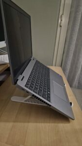 leggio solleva laptop